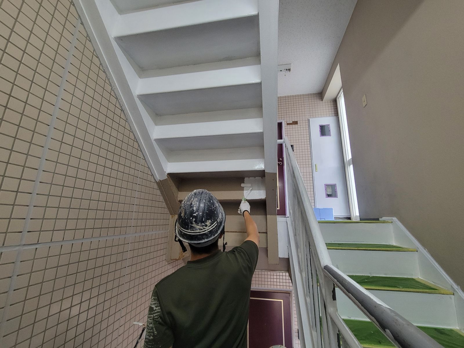 階段錆止め塗装