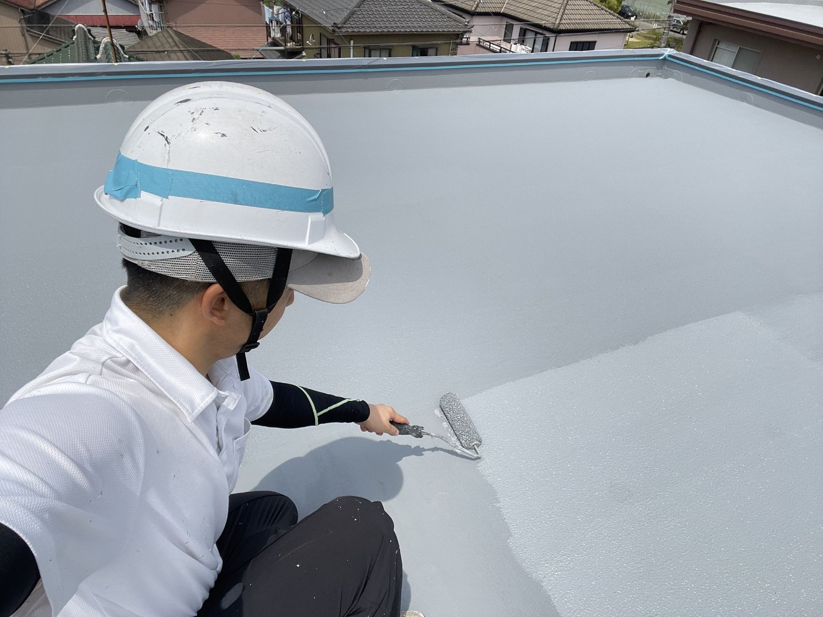 屋上防水中塗り塗装２　簡易防水塗料
