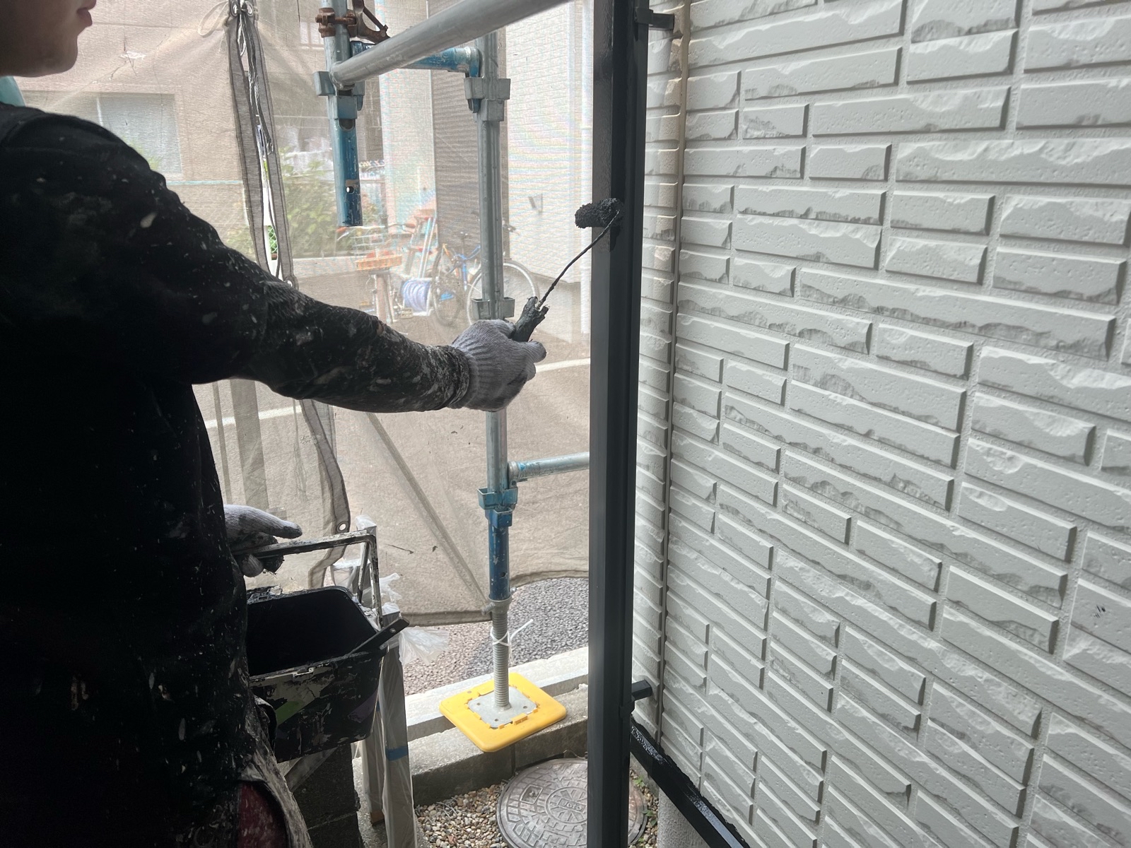 雨樋中塗り塗装