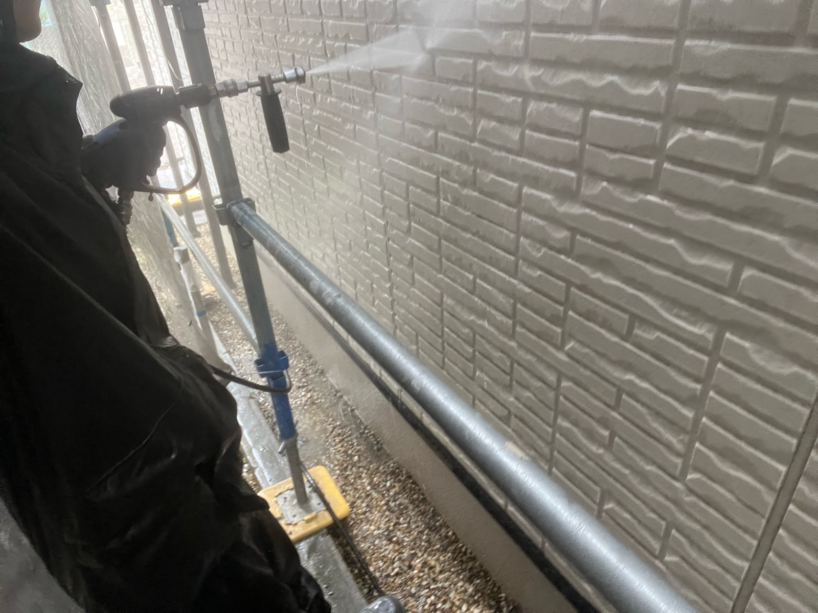 外壁高圧洗浄作業