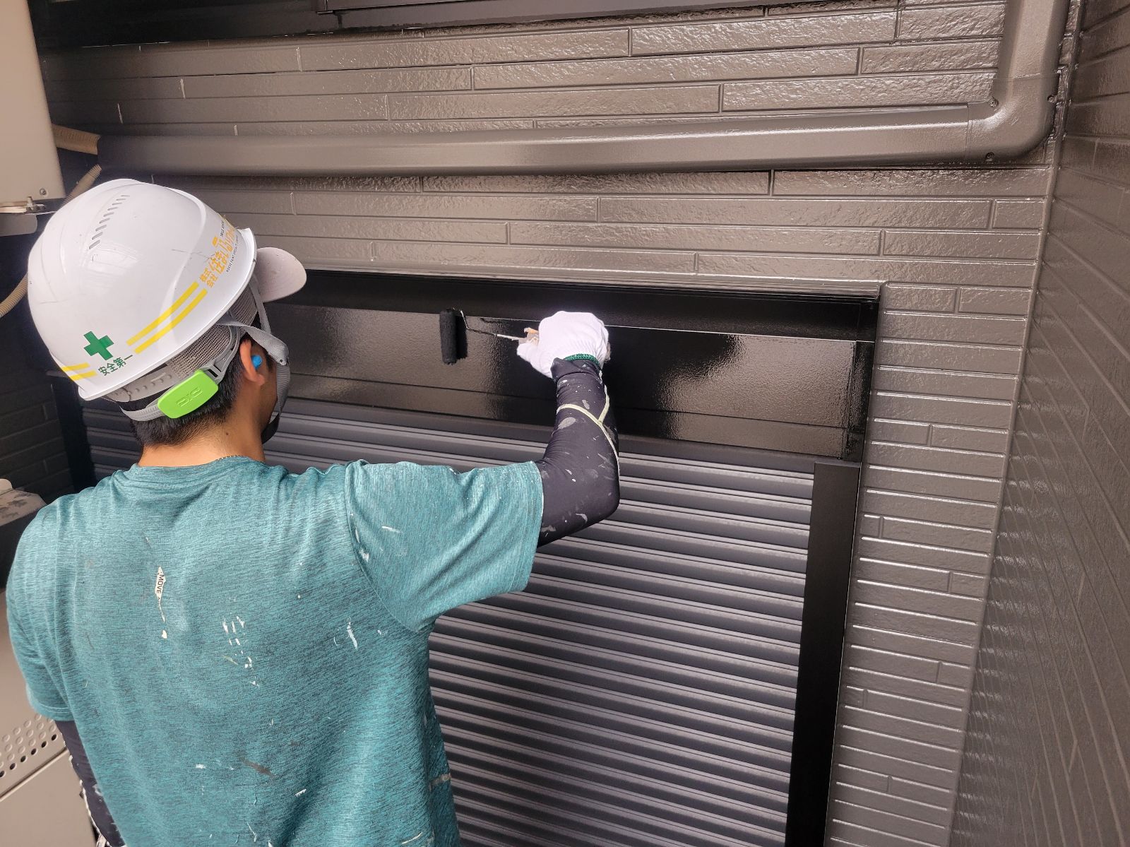 付帯物シャッターＢＯＸ上塗り塗装２