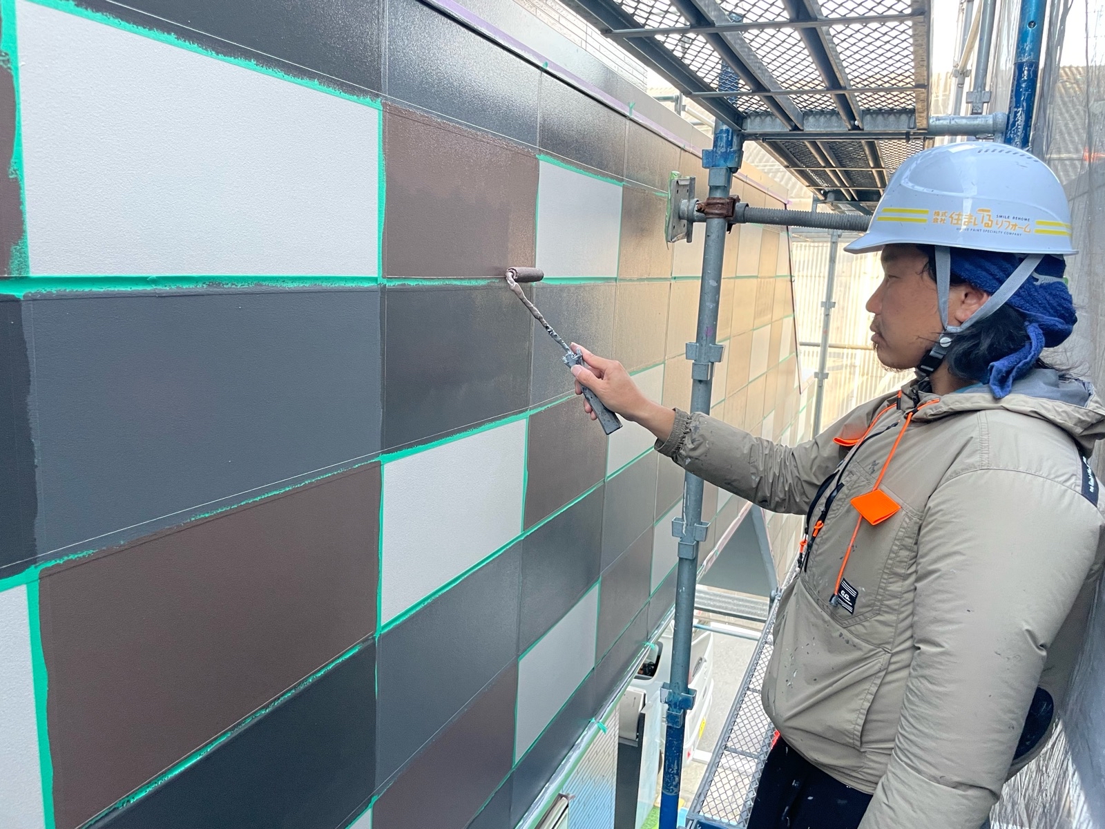 外壁デザインペイント上塗り塗装