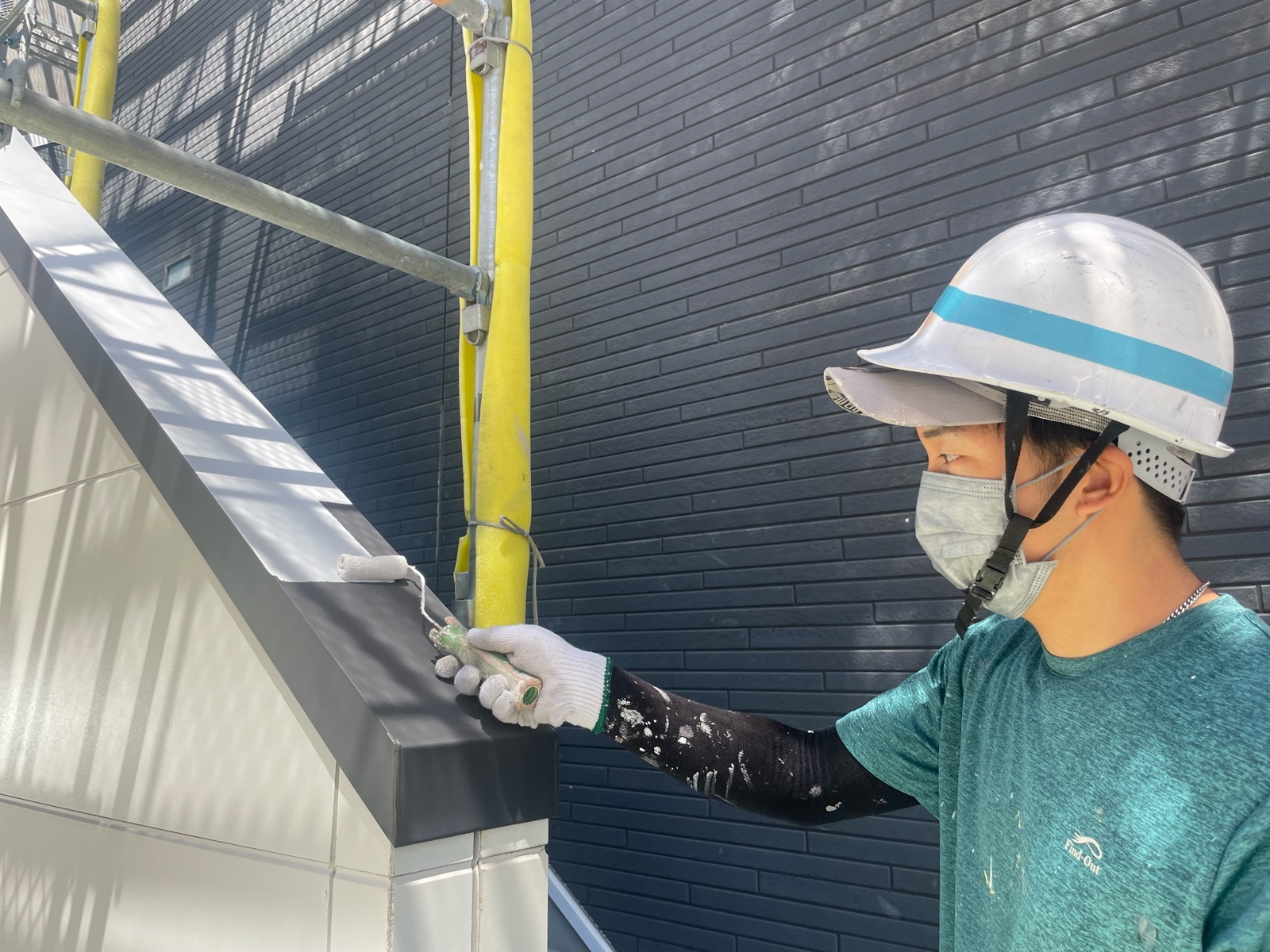 付帯物笠木板金錆止め塗装１