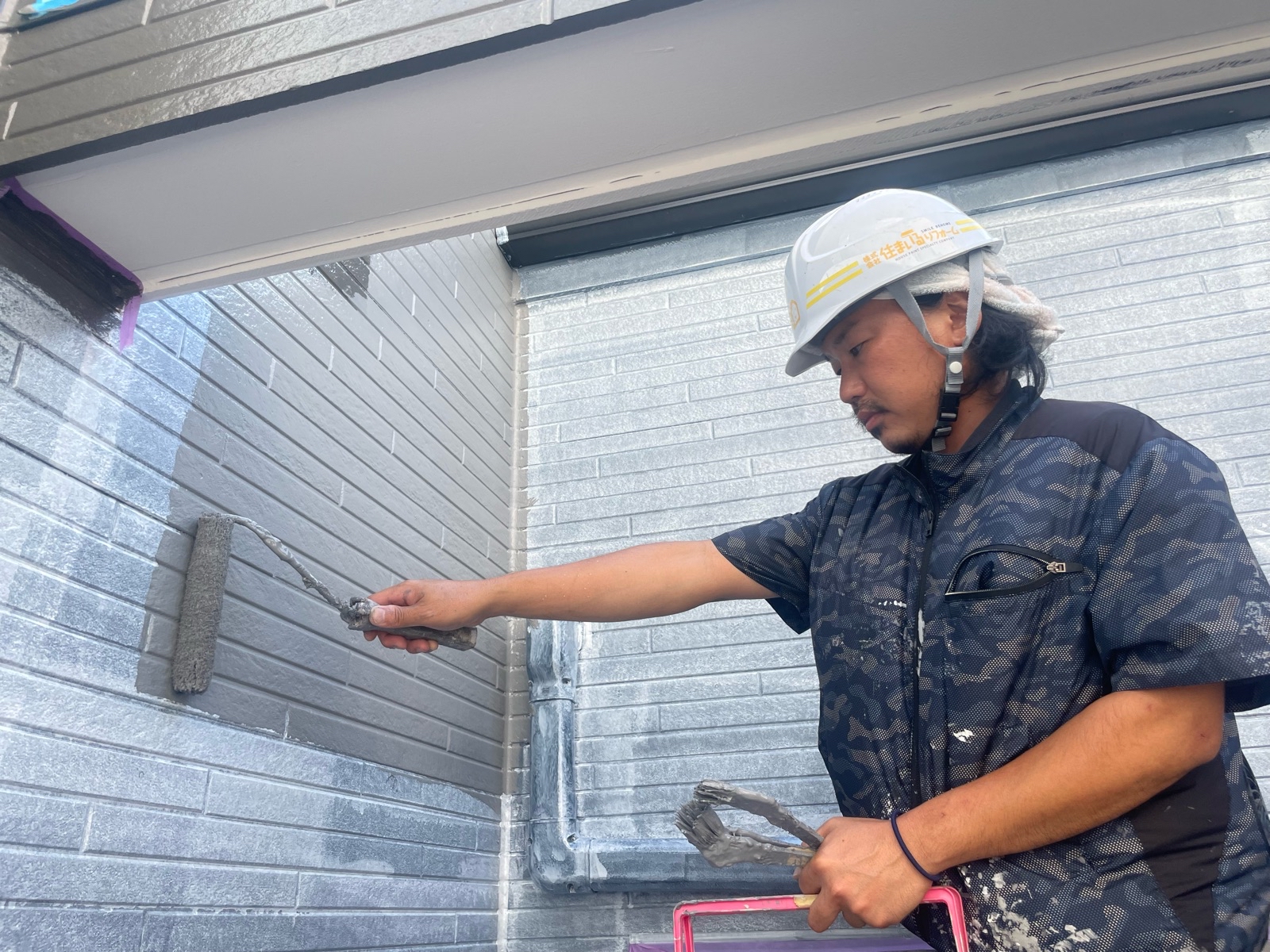 外壁中塗り塗装