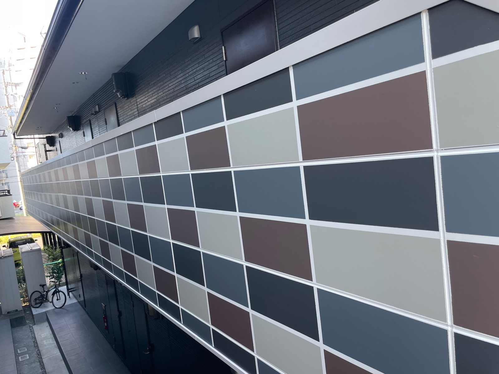 外壁デザインペイント完了